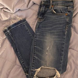 gap ripped jeans